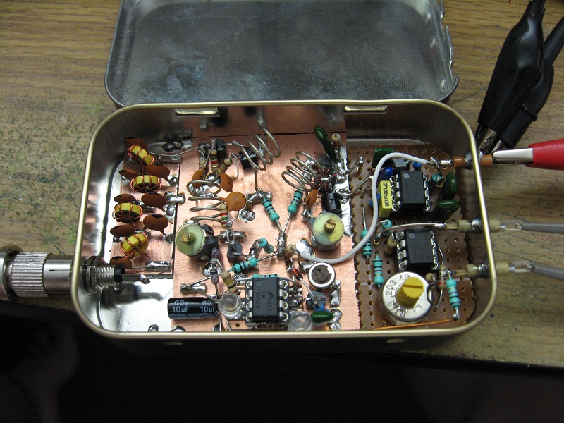 The final super-regenerative HF spectrum analyser adapter.